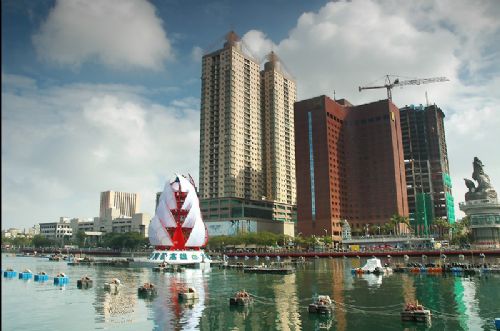 中國台灣愛河圖片