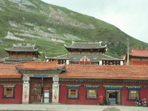 四川塔公寺圖片