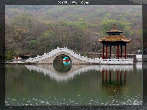 深秀湖圖片