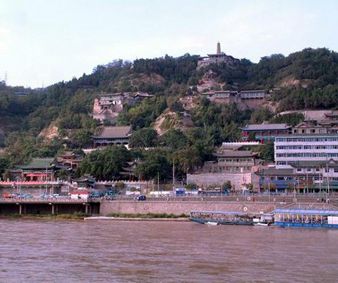 白塔山公園圖片