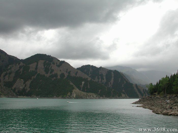 新疆天山天池圖片