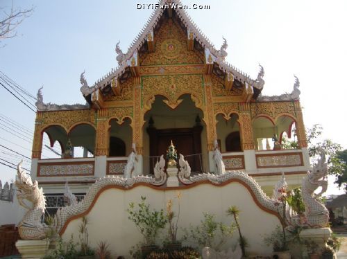 清邁城外寺廟圖片