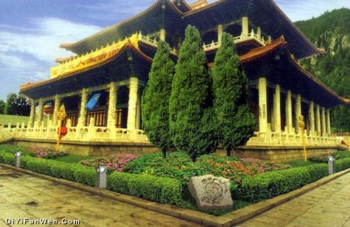 玉佛苑圖片
