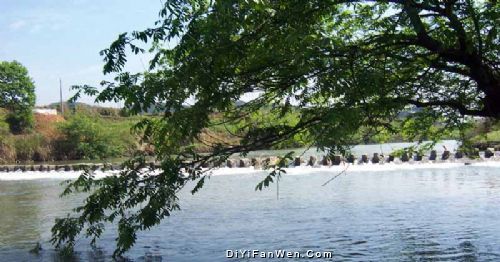 瀏陽河大圍山峽谷漂流圖片