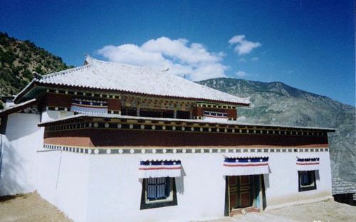 雲南迪慶香格里拉東竹林寺圖片