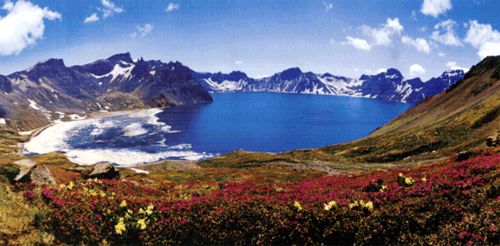 長白山天池圖片