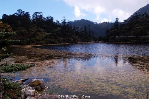 四川西昌仙草湖圖片