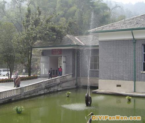 滴水洞圖片
