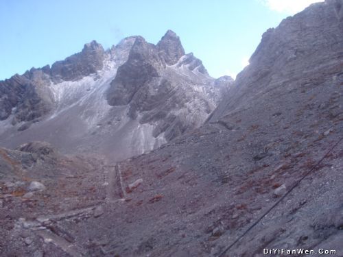 玉龍雪山山頂景觀圖片