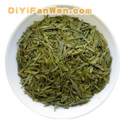 龍井茶不能用沸水泡