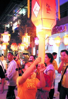 左岸商業街圖片