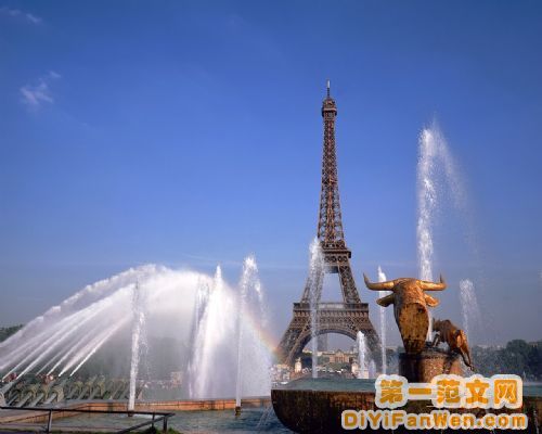 巴黎神聖美麗的古建築圖片