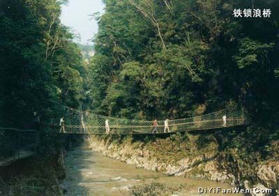 南江大峽谷圖片