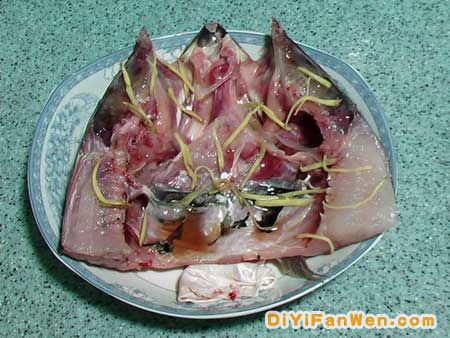 剁椒蒸魚頭
