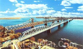 鴨綠江斷橋圖片