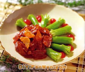 香腸芥蘭 