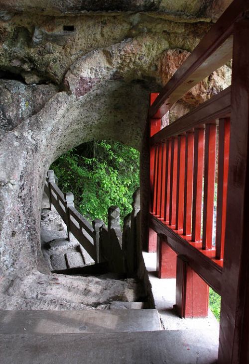江南懸空寺—大慈岩圖片