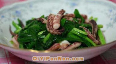 韭菜炒魷須