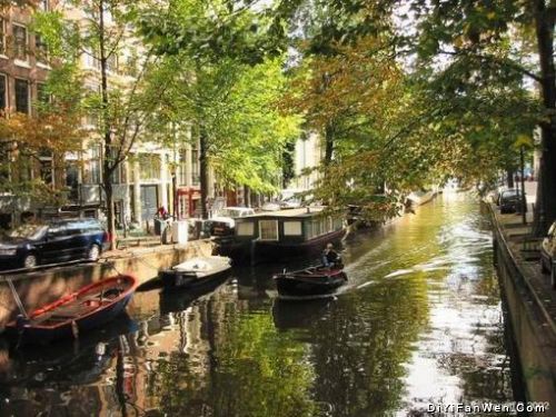 秋天的荷蘭運河圖片