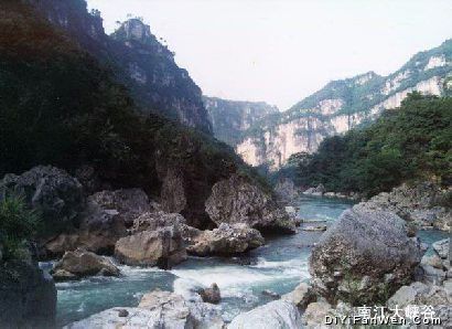 南江大峽谷圖片