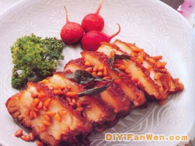 美味的烏龍松子燻肉