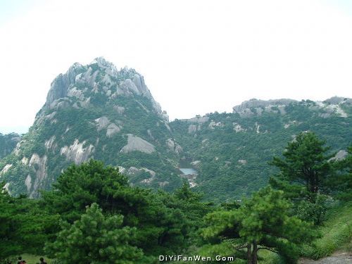 鰲魚峰圖片