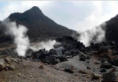日本箱根大涌谷火山遺址圖片