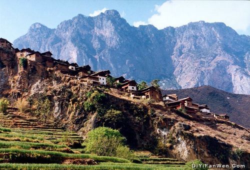 雲南寶山石城圖片