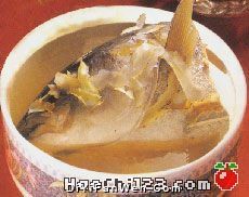 魚頭酸筍湯