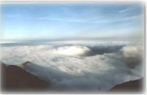 蓮峰雲海圖片