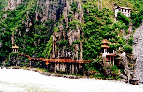 褒斜棧道圖片