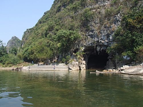 廣西桂林冠岩圖片