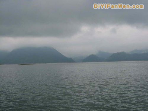 黃山邊陲圖片