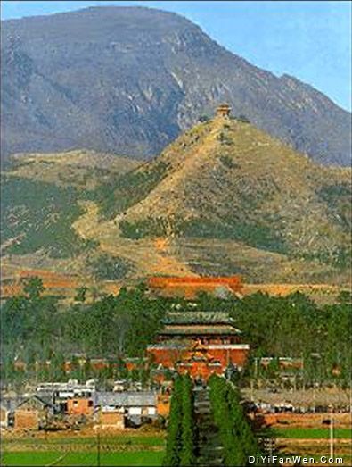 嵩山中嶽廟圖片