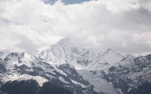 雲南走近梅里圖片
