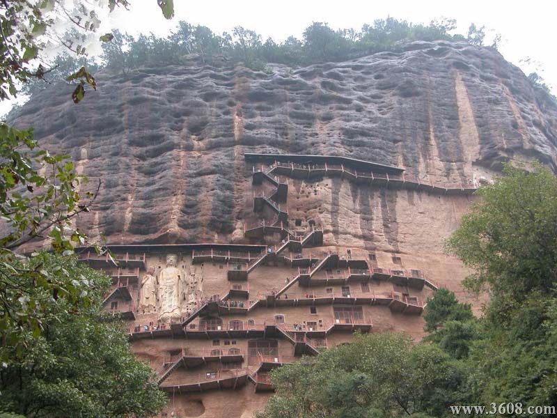 麥積山石窟圖片