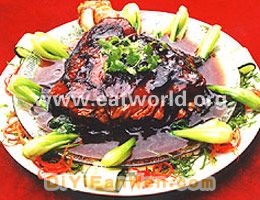 鍋燒肘子(圖)