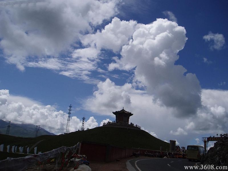 青海日月山圖片