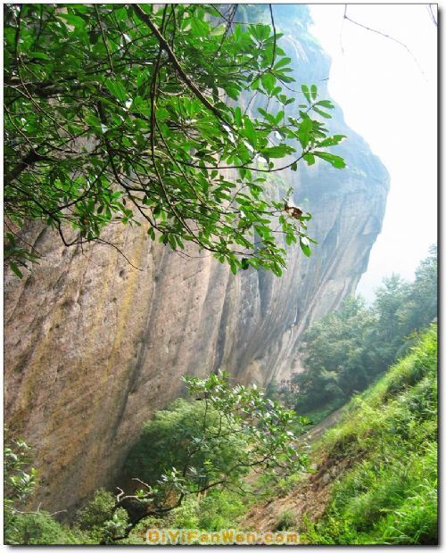 虎嘯岩景區圖片