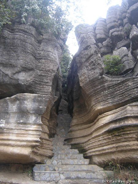 湖北梭布埡石林圖片