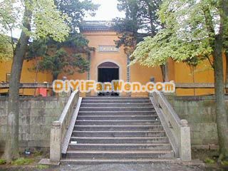 靈岩山圖片