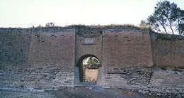 新廣武城圖片