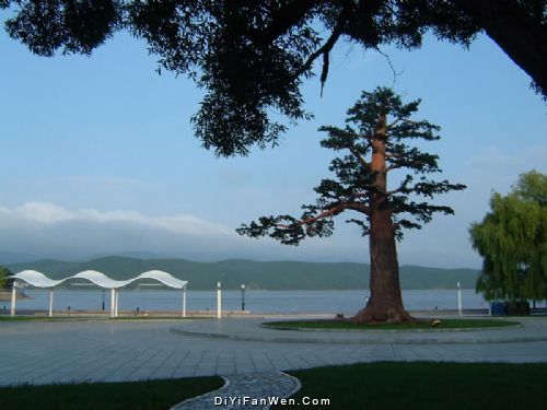 鏡泊湖風景圖片
