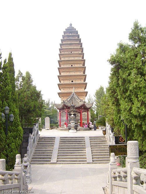 舍利塔圖片