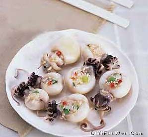 墨魚仔包飯