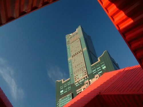 台灣高雄85大樓圖片