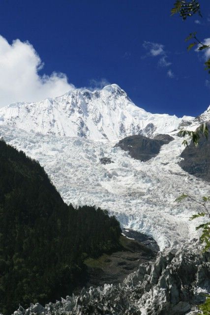雲南明永冰川美景圖片