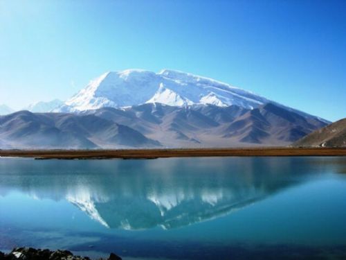 慕士塔格峰風景圖片