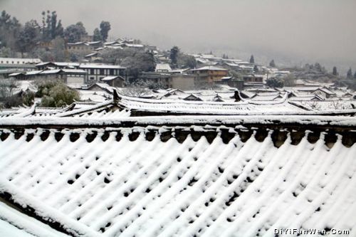 雲南麗江雪景圖片