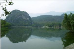 七星岩圖片